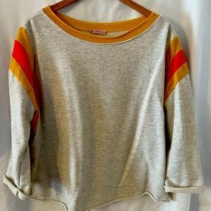Oversized crop sweatshirt! Beige, with orange stripes on sleaves!